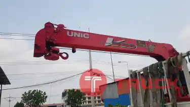 ขายรถบรรทุก6ล้อติดเครน5ตัน ISUZU 240 FTR