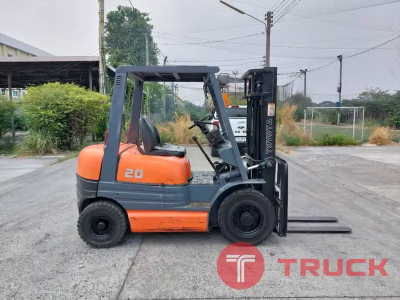 ขายรถโฟล์คลิฟท์มือสอง TOYOTA 6FG20V30