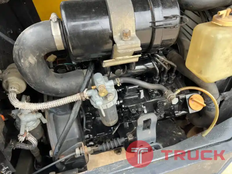 รถขุดมือสอง KOMATSU PC15 ขนาดเล็กนำเข้าจากญี่ปุ่น ใช้งานมาน้อยมาก