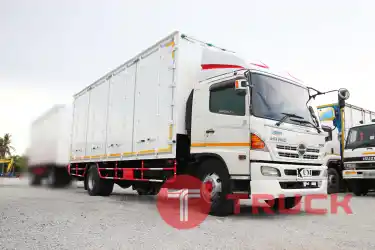 หกล้อตู้สิบบาน HINO QDR 500 212 แรงม้า ปี56