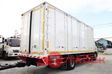 หกล้อตู้สิบบาน HINO QDR 500 212 แรงม้า ปี56