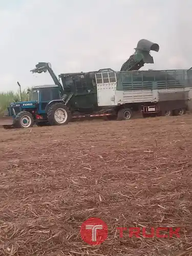 Ford 8210