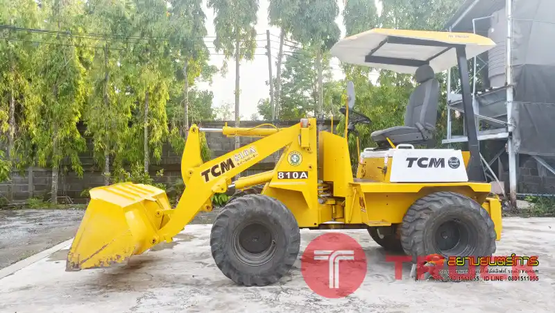 รถตัก รถตักล้อยาง TCM 810A บุ้งกี๋ 0.5 คิว ระบบเลี้ยวเอวอ่อน คล่องตัว วงเลี้ยงแคบ