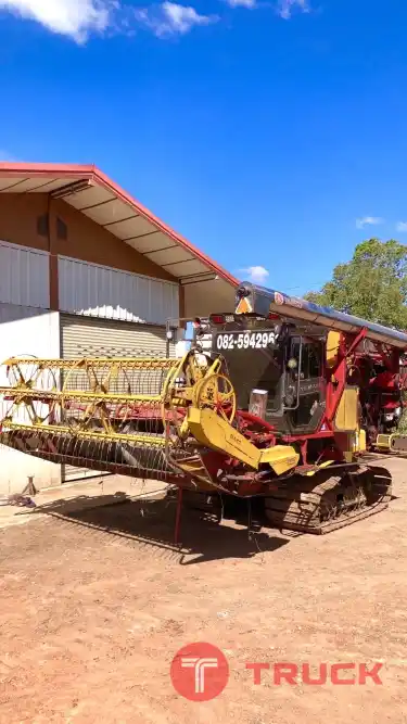 ขายรถเกี่ยวข้าว