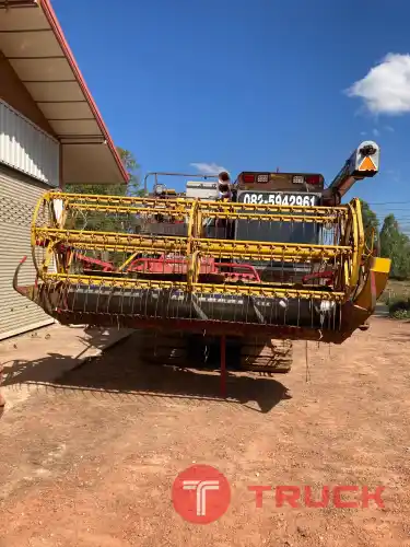 ขายรถเกี่ยวข้าว