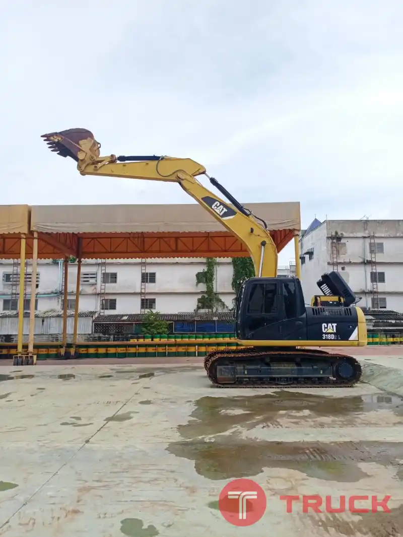 ขายรถขุด CAT 318D2L พร้อมใช้งาน