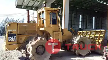 CATERPILLAR 816B WASTE COMPACTOR