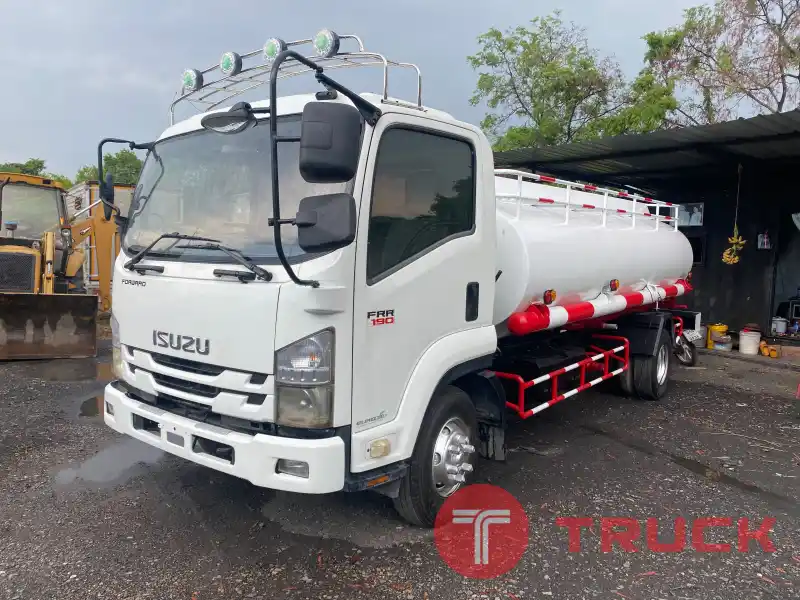 ขายรถ6ล้อบรรทุกน้ำ ISUZU รุ่น FRR 190 ปี58 บรรทุกน้ำ6,500ลิตร พร้อมใช้งาน ขายรถ6ล้อบรรทุกน้ำ ISUZU รุ่น FRR 190 ปี58 บรรทุกน้ำ6,500ลิตร พร้อมใช้งาน