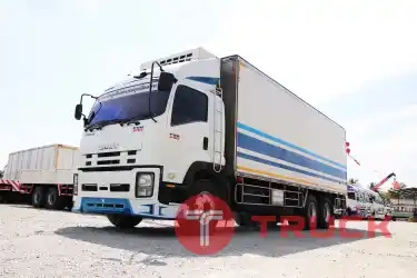 สิบล้อตู้เย็น ISUZU FVM 240 แรงม้า ปี56