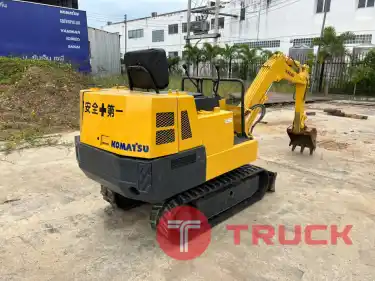 รถขุดมือสอง KOMATSU PC15 รถใช้งานมาน้อยนำเข้าจากญี่ปุ่น