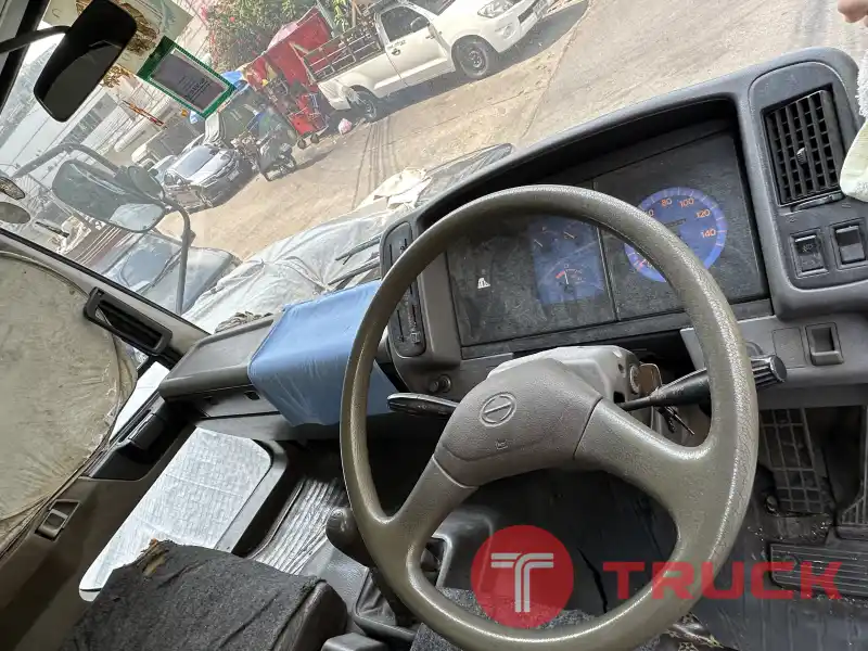 รถ 6 ล้อ HINO FC3JJKA ปี 2540 รถ 6 ล้อ HINO FC3JJKA ปี 2540