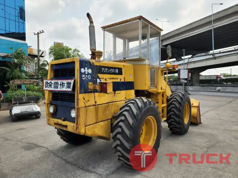 รถตักมือสอง KOMATSU 510 รถสวยมากนำเข้าจากญี่ปุ่น ไม่เคยใช้งานในไทย รถตักมือสอง KOMATSU 510 รถสวยมากนำเข้าจากญี่ปุ่น ไม่เคยใช้งานในไทย