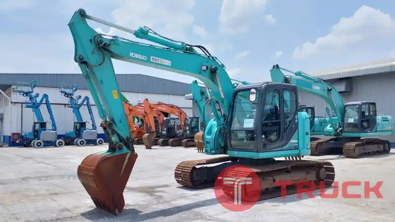 Kobelco SK135SR-3 # YY07-35 ปี2014 นำเข้าจากญี่ปุ่น โทร. 080-6565422 (หนิง)