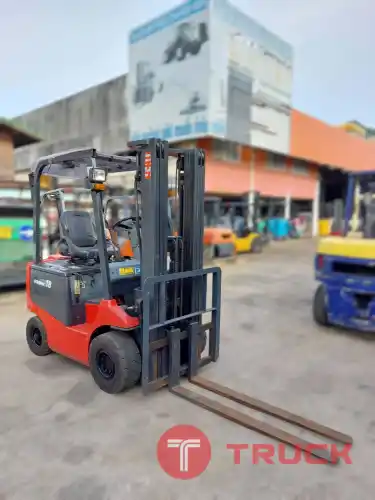 ขายฟอร์คลิฟท์ NICHIYU รถไฟฟ้านั่งขับ ขนาด 1.8 ตัน เสาเข้าตู้ 3 ท่อน ยกได้สูง 4.7 เมตร รถนำเข้าจากญี่ปุ่น แบตสภาพดี รถสภาพสวย ไม่เคยใช้งานในไทย