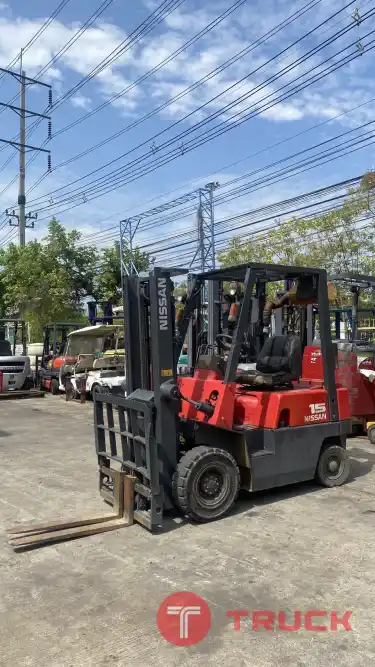 ขายฟอร์คลิฟท์ NISSAN รุ่น FJ01M15 ขนาด 1.5 ตัน เสายกสูง 3 เมตร งาเท เครื่องยนต์ดีเซล เกียร์ธรรมดา รถสวยสภาพดี นำเข้าจากญี่ปุ่น