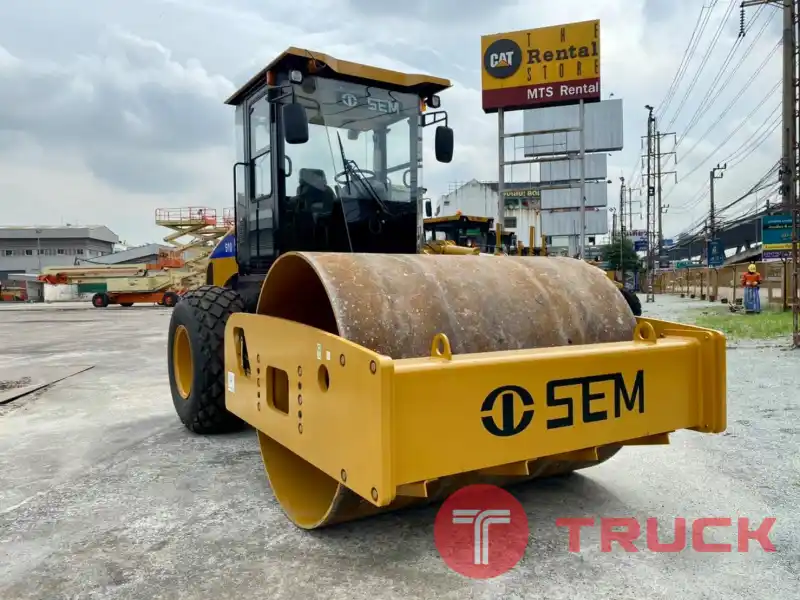 รถบดสั่นสะเทือน Soil Compactor SEM 510 และ 512