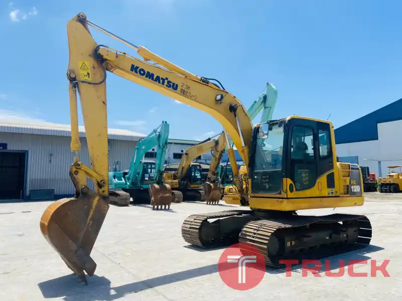 Komatsu PC120-8 ปี2014 นำเข้าจากญี่ปุ่น โทร. 080-6565422 (หนิง)