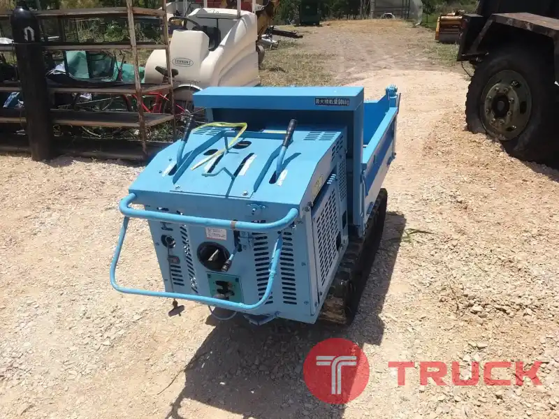 รถบรรทุกตีนตะขาบ KUBOTA เครื่องยนต์ดีเซล สตาร์ทกุญแจ น้ำหนักบรรทุก 600Kg. ดัมพ์ไอดรอลิค มือ2Japan สภาพดีมาก ราคา 45,000บาท โทร : 094//789//9445 Line : @KT2Hand ออกใบกำกับภาษีได้ จัดส่งด่วนได้ รูดบัตรเครดิตได้