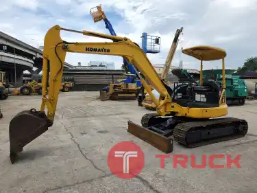 KOMATSU PC55MR-3 นำเข้าจากญี่ปุ่น สภาพพร้อมใช้งาน โทร 089-0080077,089-0050007,086-0044333,065-8844400 www.sangenjp.com www.nmc99.com
