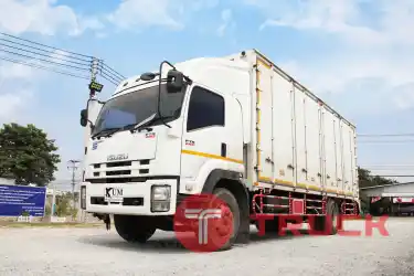 หกล้อตู้สิบบาน ISUZU FTR 240 แรงม้า ปี 58