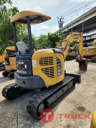 รถขุดมือสอง KOMATSU PC35MR-2 รถนำเข้าจากญี่ปุ่นใช้งานมาน้อย มาใหม่