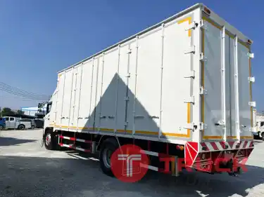 หกล้อตู้สิบบาน HINO QDR 500 212 แรงม้า ปี54