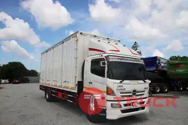 หกล้อตู้สิบบาน HINO QDR 500 212 แรงม้า ปี56