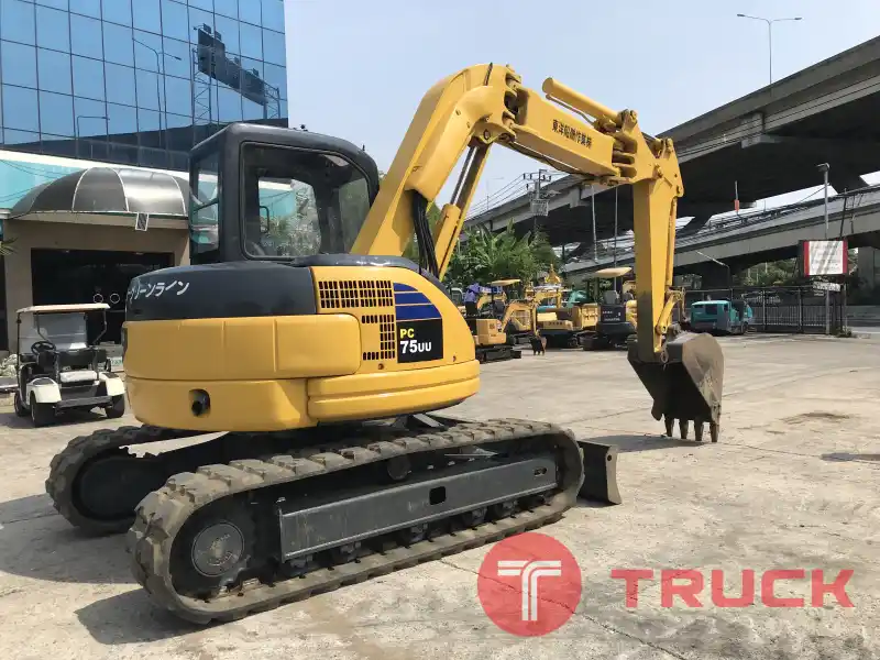 รถขุดมือสอง KOMATSU PC75UU-2 รถนำเข้าจากญี่ปุ่น www.nmc99.com, www.sangenjp.com คุณชัญญา 0658844400, คุณชุมพล 0860044333
