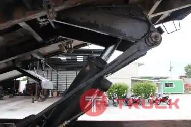 สิบล้อดั้มพ์ ISUZU FXZ 360 แรงม้า ปี53