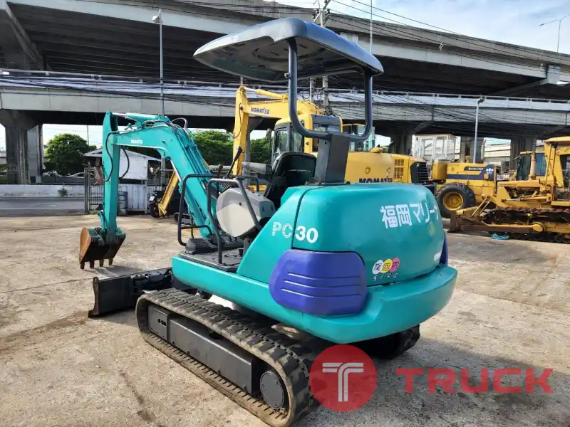 รถขุดมือสอง KOMATSU PC30-7E มาใหม่ สอบถามรายละเอียดที่คุณชุมพล 0860044333, คุณชัญญา 0658844400, Line:@sangenjp
