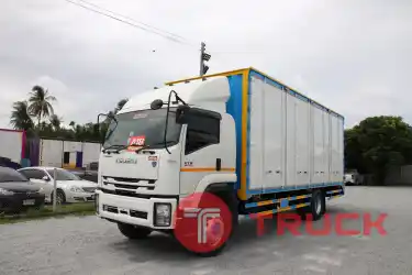 หกล้อตู้สิบบาน ISUZU FTR 240 แรงม้า ปี61