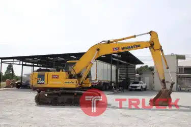 รถแบ็คโฮ KOMATSU PC200-7 150 แรงม้า ปี 48