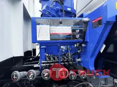 หกล้อเครน HINO VICTOR 500 240 แรงม้า ปี59