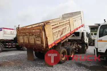 สิบล้อดั้มพ์ ISUZU FVZ 300 แรงม้า ปี57