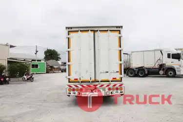 หกล้อตู้สามบาน ISUZU NQR 175 แรงม้า ปี64
