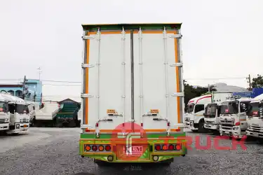 สิบล้อตู้สิบบาน ISUZU FVM 240 แรงม้า ปี64