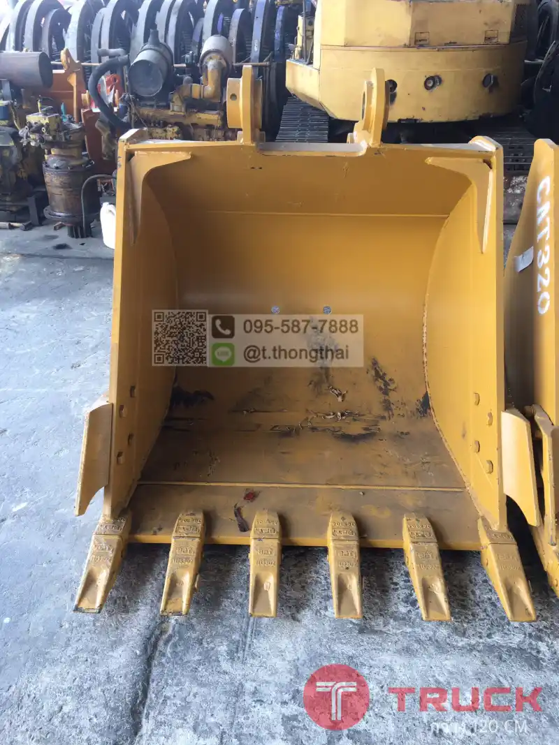 บุ้งกี๋ CAT 320 กว้าง 120 cm