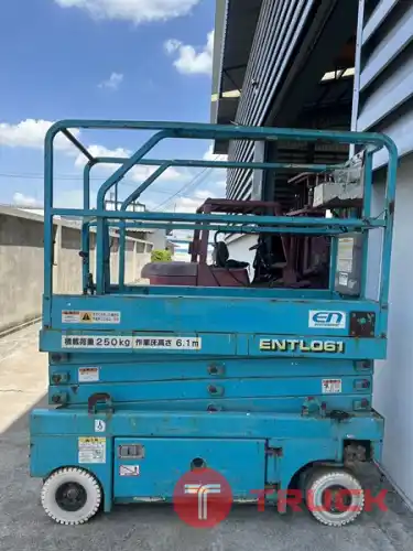 X-lift 6m Scissor lift - ลิฟท์ ขากรรไกร 6 เมตร by OEK 098-5625920