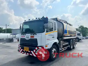 รถบรรทุก UD TRUCK 10 ล้อ ปี 2021 ( แท็ง Heil 20,000L )