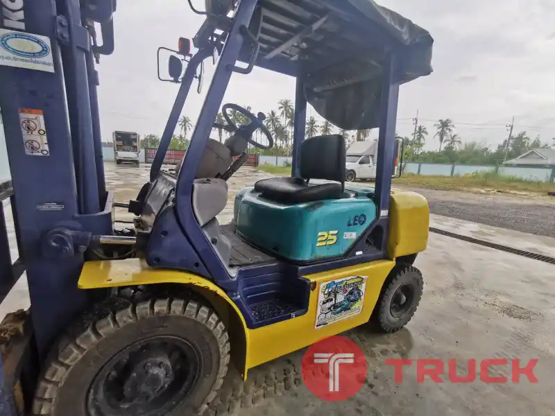รถฟอร์คลิฟท์ KOMATSU รุ่น FG25LC-12 ยกได้ 2.5 ตัน เครื่องเบนซิน พร้อมใช้งาน