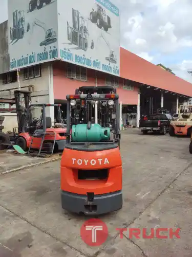 ขายฟอร์คลิฟท์ TOYOTA รุ่น 7FGCU32 ขนาด 3 ตัน เสายกสูง 7 เมตร พร้อมงานสไลด์ สเปกหายาก สภาพดี