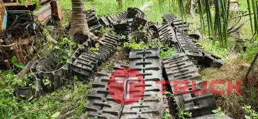 ขาย แทรครถเกี่ยวข้าว เก่าญี่ปุ่น ขนาดต่างๆ สนใจสอบถามได้ครับ แจ้งเบอร์ยาง