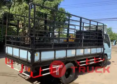 275,000