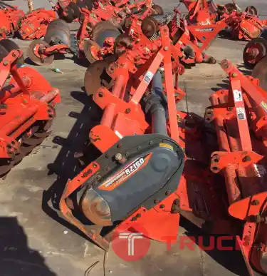 โรตารี่มือสอง รุ่นRZ160 ใครกำลังมองหาโรตารี่ สภาพดี ใบเต็ม ขายราคา 33,000 บาท สนใจโทรสอบถาม 065-2401438 น้องเอิญ สนใจเข้ามาเลือกดูที่ร้านได้จ้าา