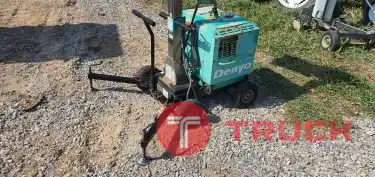 โคมไฟบอลลูน ไฟแสงจันทร์เครื่องปั่้นไฟในตัว DENYO 2000WATT สตาร์ทกุญแจ แบตเตอรี่ เสายกสูง3เมตร มีรถเข็น มีเบรคมือ ใช้งานง่าย ใช้ในงานก่อสร้าง งานกู้ภัย งานกีฬา งานอีเวนท์ต่างๆ กลางแจ้ง มือ 2ญี่ปุ่น สภาพสวย น่าใช้งาน ราคา 12,000บาท โทร : 094-7899445 Line