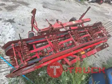 เครื่องกวาดฟาง ติดท้ายรถไถ กวาดรวมแถว ม้วนฟางเร็วขึ้น ได้ก้อนแน่น กวาดเรียบ NIPLO มือ2 สภาพสวย น่าใช้งาน ราคา 28,000บาท โทร : 094-7899445 จำหน่ายเครื่องจักรมือ2 จากต่างประเทศ