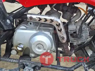 รถATV ไม่ทราบยี่ห้อ น่าจะของจีน ติดตู้ มือ2จากญี่ปุ่นมา เครื่องยนต์มอเตอร์ไซค์ เครื่องดี ระบบดี ช่วงล่างดี มีทรง ราคา 24,000 บาท โทร 094-7899445