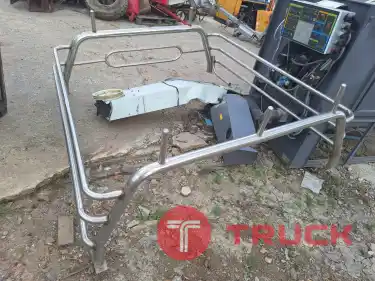 คอกสแตนเลสไม่ทราบรุ่นซื้อใหม่มีเป็นหมื่นขายมือสอง ราคา 2,500 บาท โทร 09สี่-7899สี่สี่5