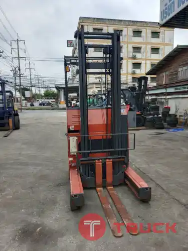 ขายฟอร์คลิฟท์ NISSAN รถไฟฟ้ายินขับ HC01L15H ขนาด 1.5 ตัน เสายกได้สูง 3 เมตร รถสภาพดี นำเข้าจากญี่ปุ่นราคาไม่แพง