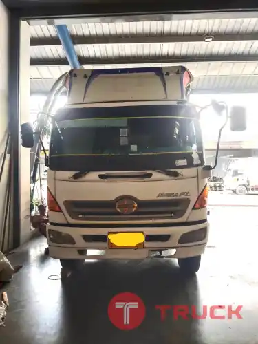 รถ 10 ล้อ HINO FL1J 220 แรง สภาพพร้อมใช้งาน สภาพดี